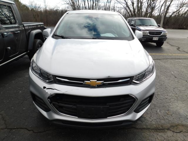 Used 2019 Chevrolet Trax LS with VIN 3GNCJKSB6KL118538 for sale in Saukville, WI