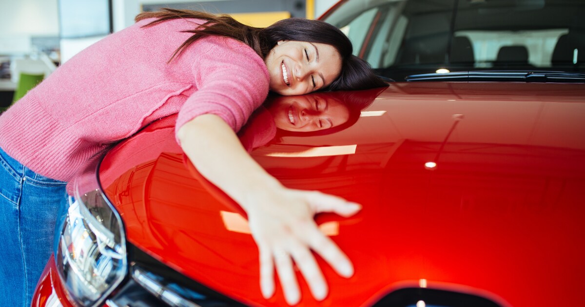 How to Shop for Your First Car.Featured.png