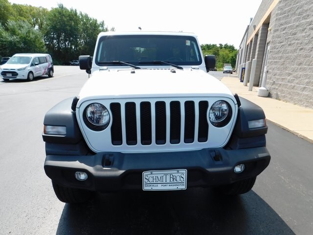 Used 2020 Jeep Wrangler Unlimited Altitude with VIN 1C4HJXDN9LW190784 for sale in Saukville, WI