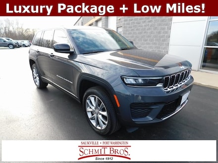2022 Jeep Grand Cherokee Laredo SUV