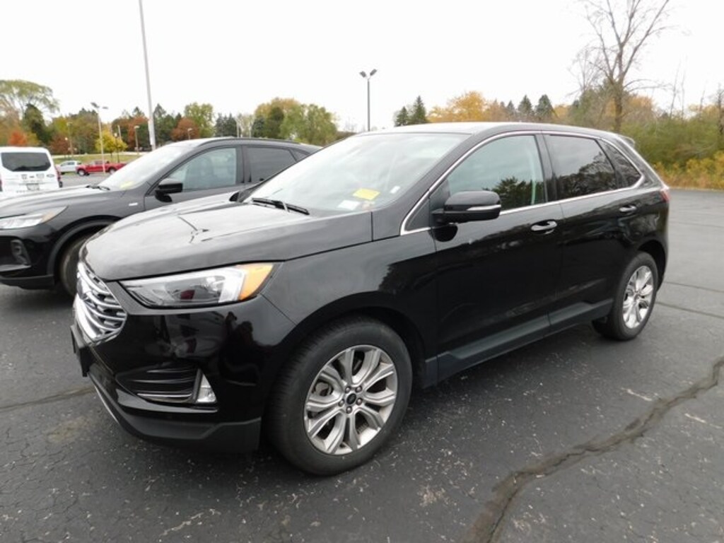 Used 2023 Ford Edge Titanium SUV