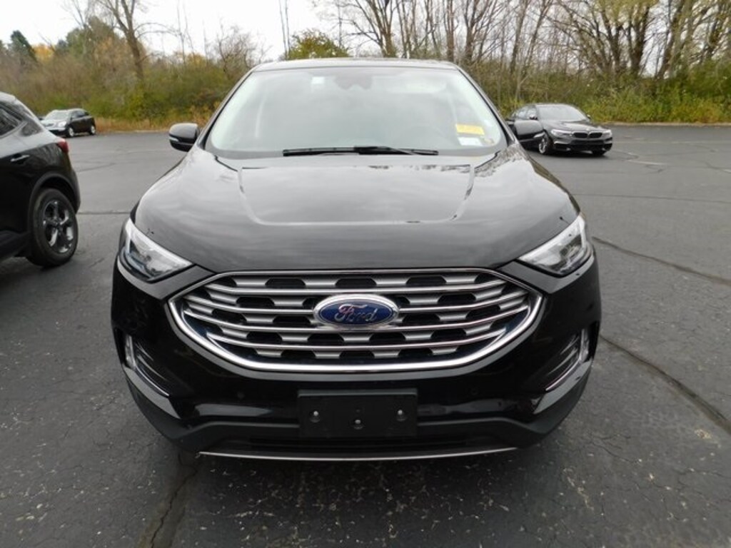 Used 2023 Ford Edge Titanium SUV