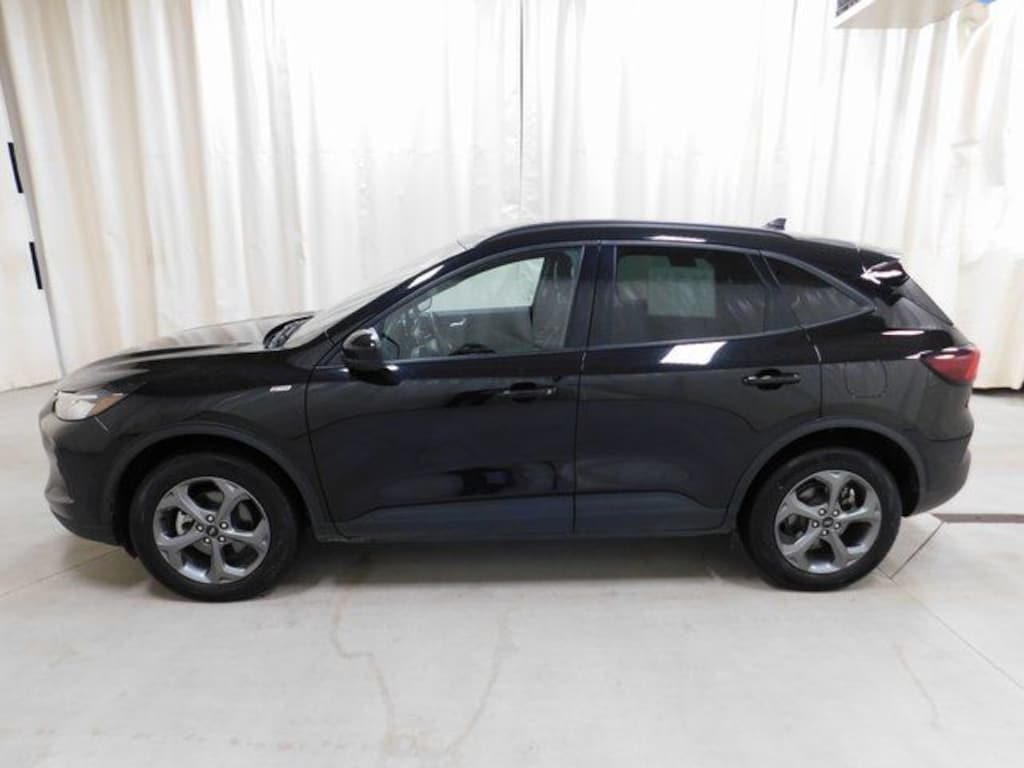 Used 2025 Ford Escape ST-Line Select SUV