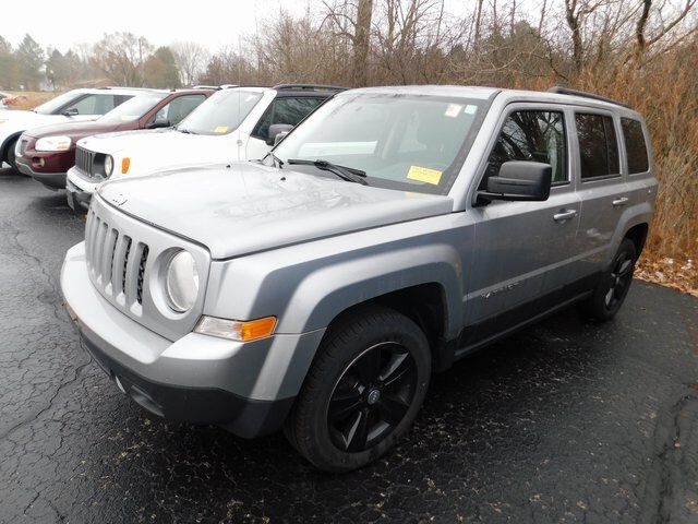 2017 Jeep Patriot Latitude photo 3