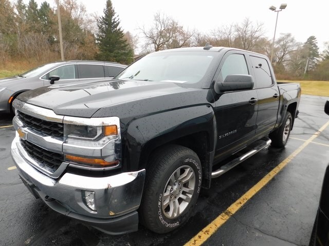 2016 Chevrolet Silverado 1500 LT photo 3