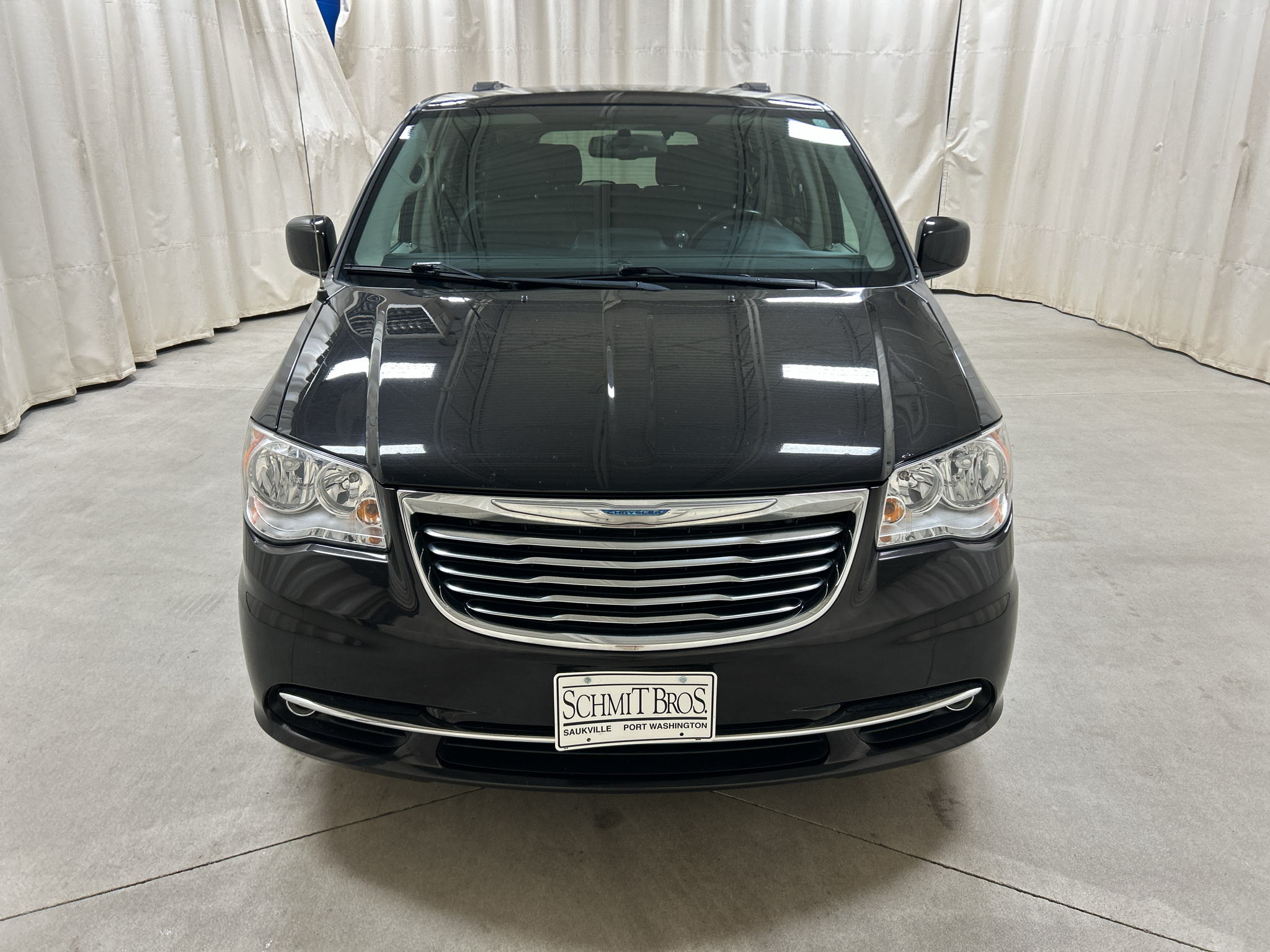 Used 2015 Chrysler Town & Country Touring Passenger Van