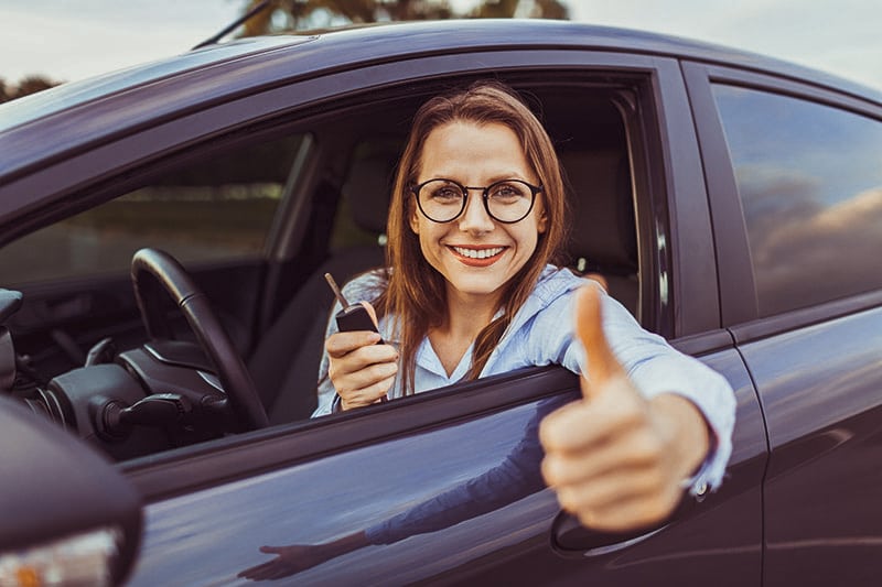 3-Pros-and-Cons-Of-Buying-A-Used-Car-From-Private-Sellers.jpg