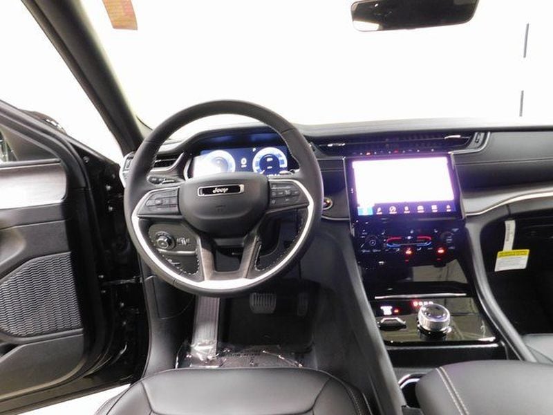 2025 Jeep Grand Cherokee Limited - Photo 8