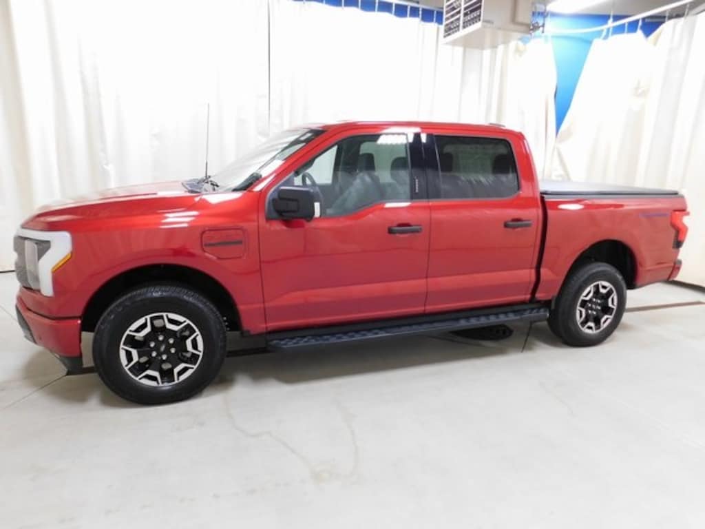 Used 2023 Ford F-150 Lightning XLT Truck