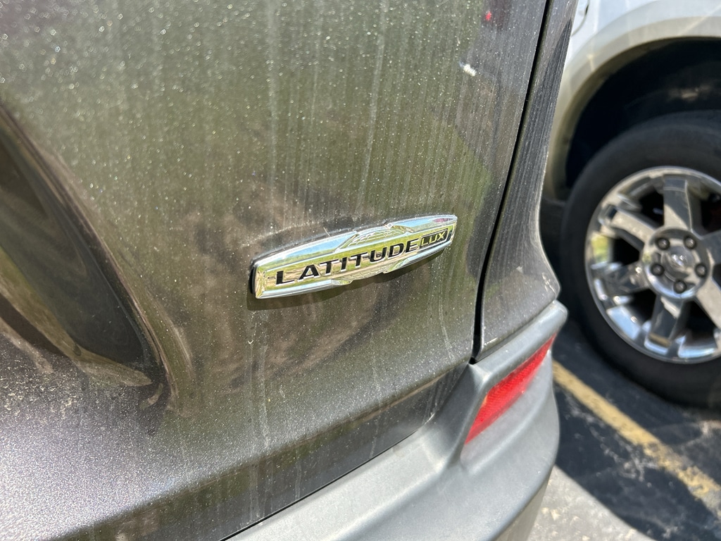 2022 Jeep Cherokee Latitude Lux - Photo 10