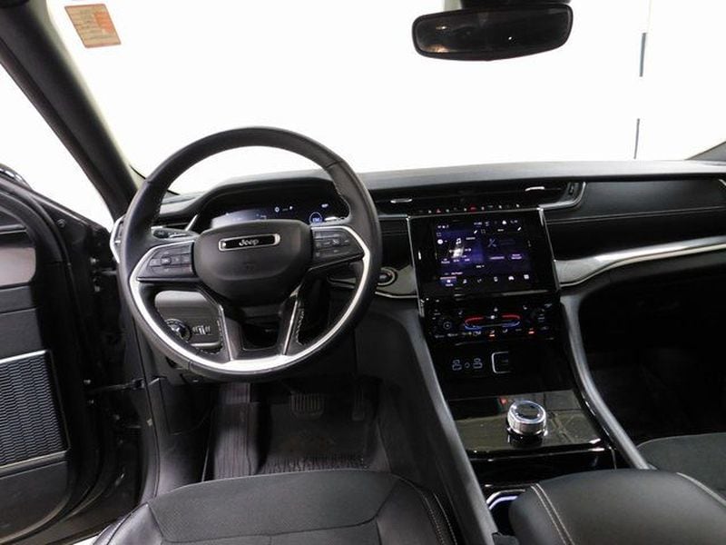 2022 Jeep Grand Cherokee L Altitude - Photo 8