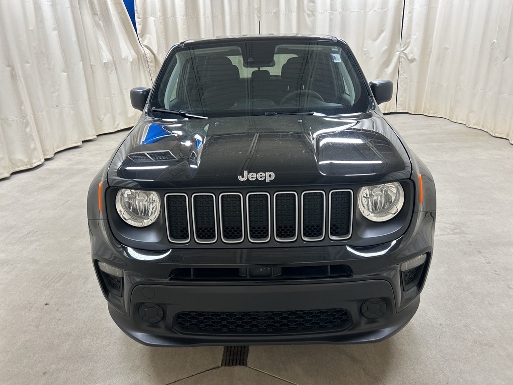 Used 2023 Jeep Renegade Latitude Sport Utility