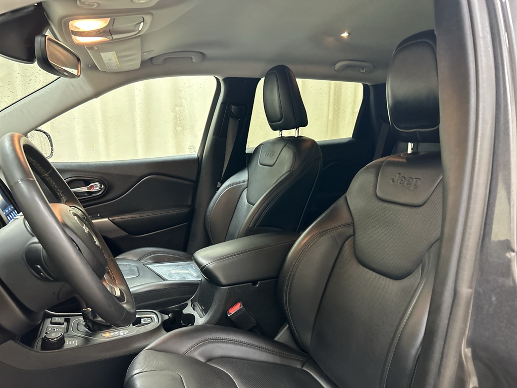 2022 Jeep Cherokee Latitude Lux - Photo 29