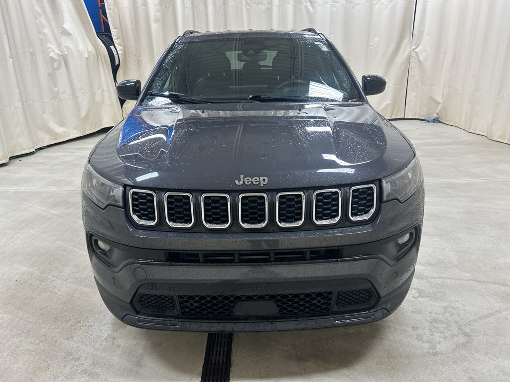 Used 2024 Jeep Compass Latitude with VIN 3C4NJDBN2RT138979 for sale in Port Washington, WI