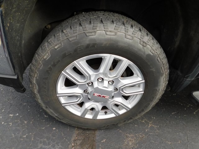 2023 Gmc Sierra HD SLT photo 4