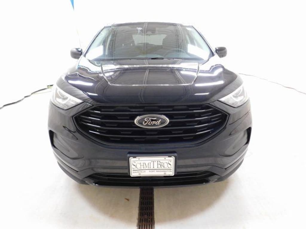 Used 2024 Ford Edge SE SUV