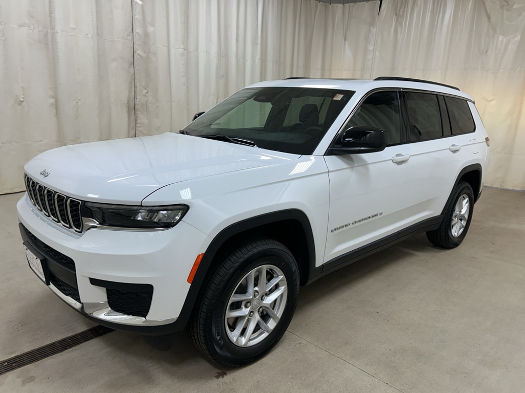New 2026 Jeep Grand Cherokee L Laredo Sport Utility