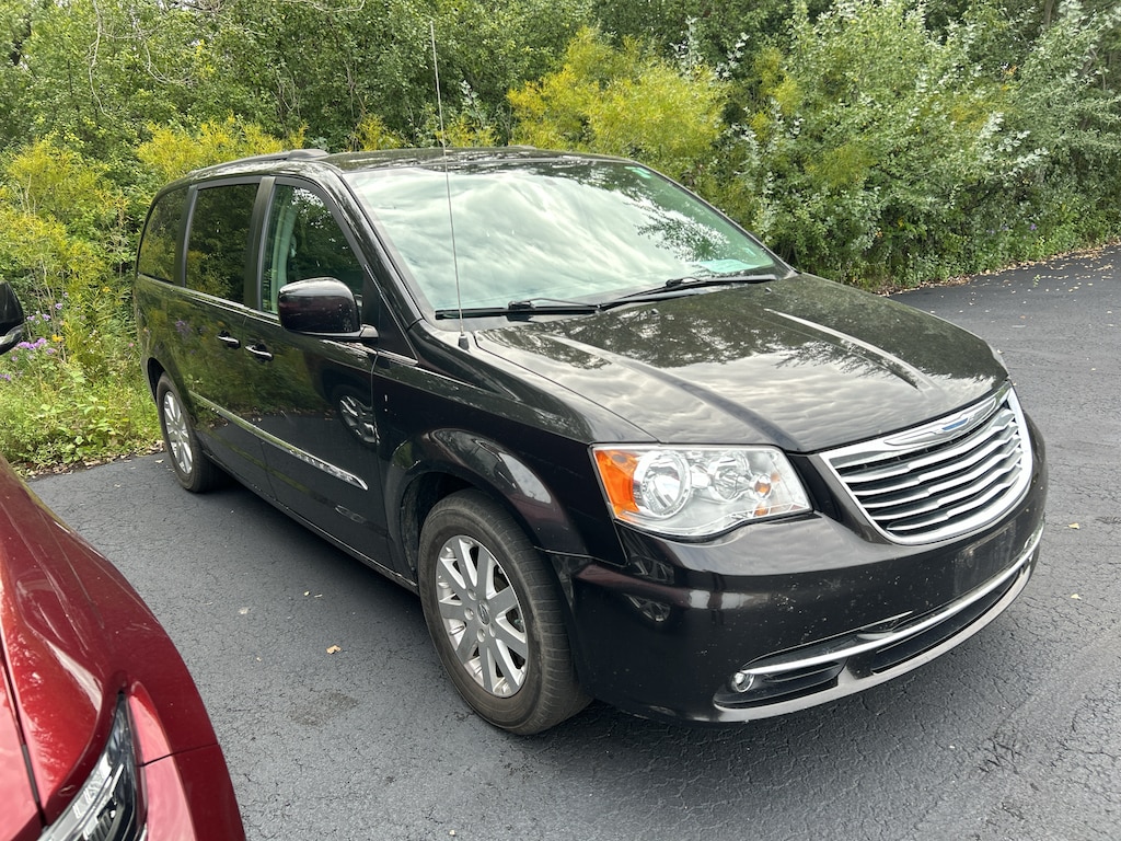 Used 2015 Chrysler Town & Country Touring Passenger Van