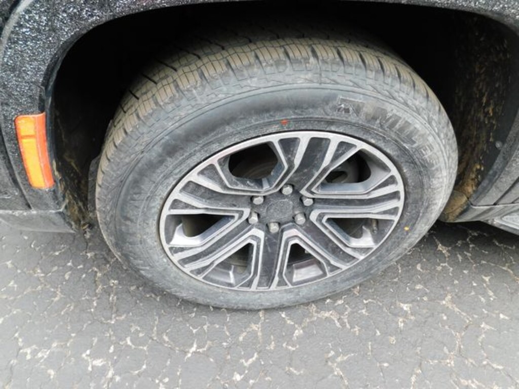 Used 2024 Jeep Wagoneer L Series II SUV