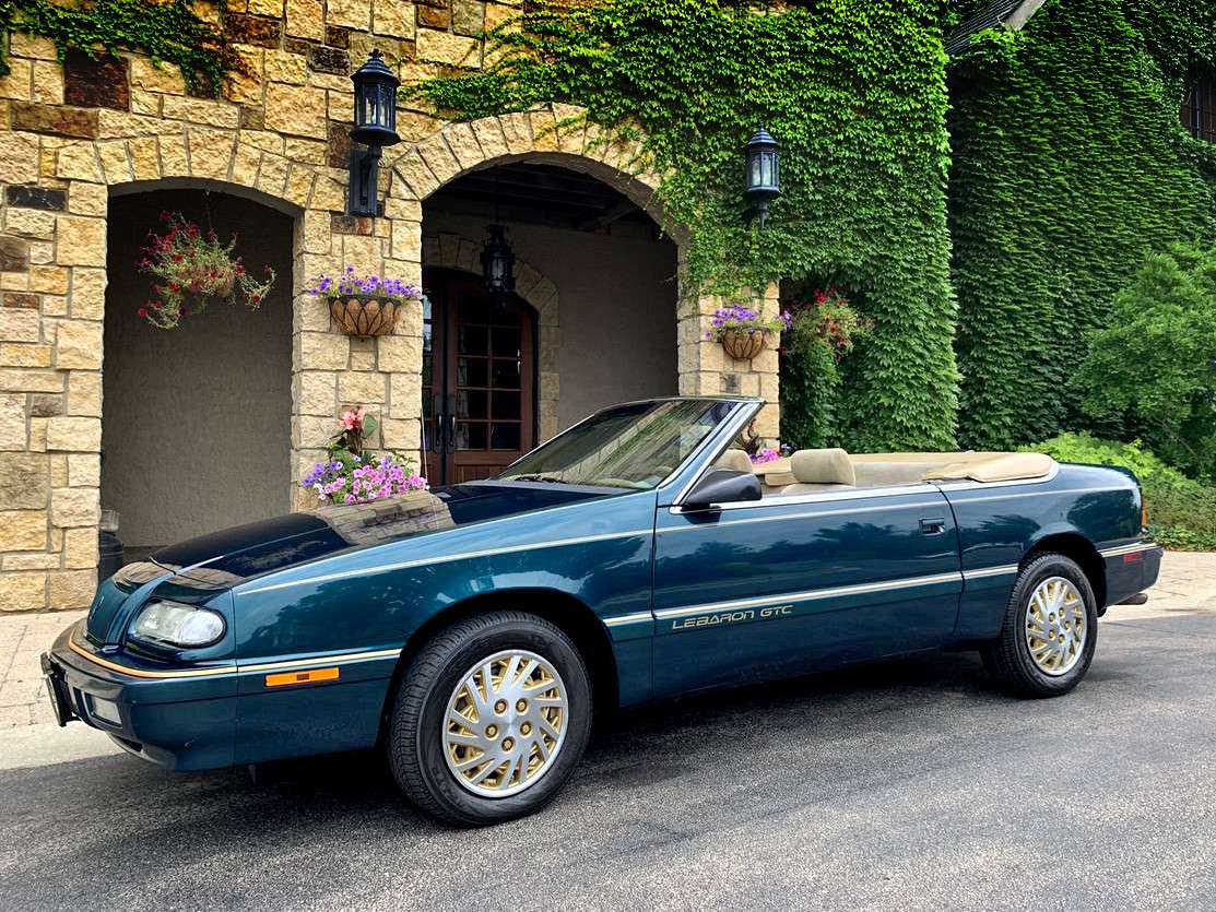 Chrysler LeBaron.jpg