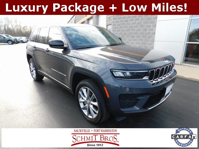 2022 Jeep Grand Cherokee Laredo