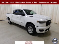 2026 Ram 1500 BIG HORN CREW CAB 4X4 5'7 BOX Pickup
