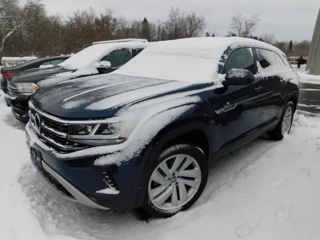 Used 2020 Volkswagen Atlas Cross Sport 2.0T SE w/Technology SUV