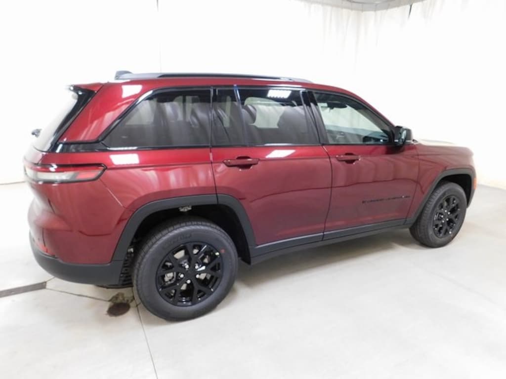 New 2025 Jeep Grand Cherokee ALTITUDE X 4X4 Sport Utility