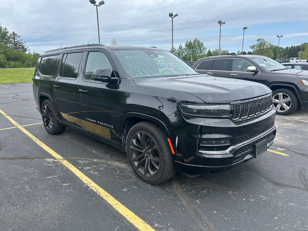 2024 Jeep Grand Wagoneer L Series II Obsidian 4WD's photo