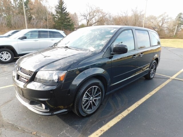 2016 Dodge Grand Caravan SXT photo 3