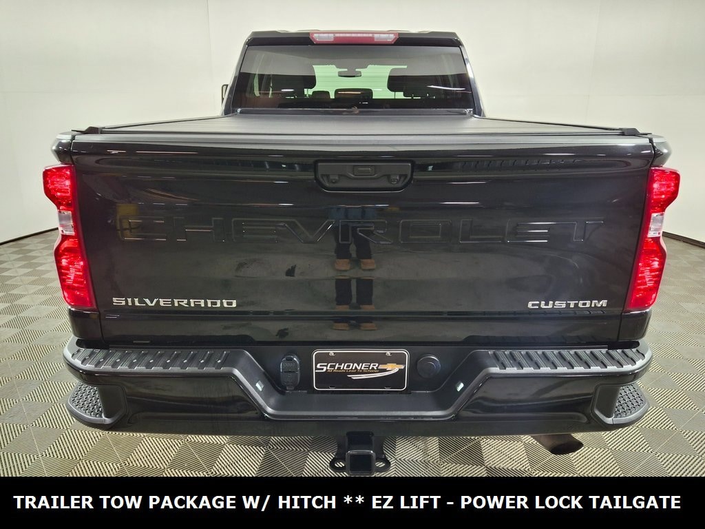 Used 2022 Chevrolet Silverado 2500 HD Custom Truck Crew Cab