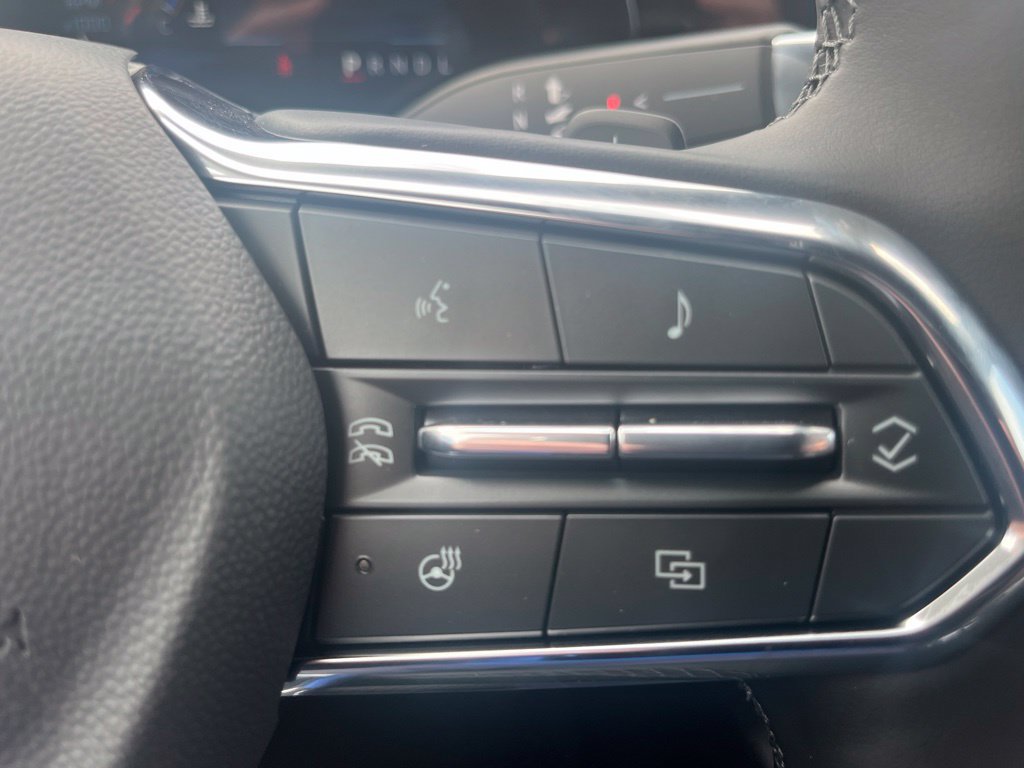 2027 Chevrolet Equinox LT - Photo 15