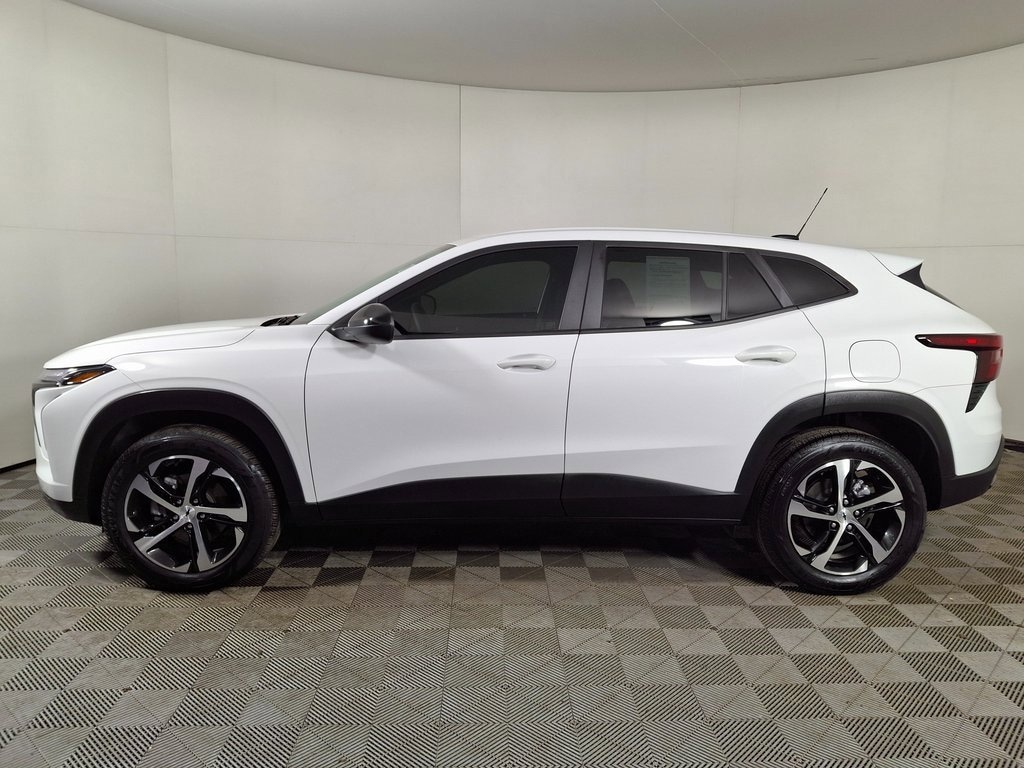 Used 2024 Chevrolet Trax 1RS SUV