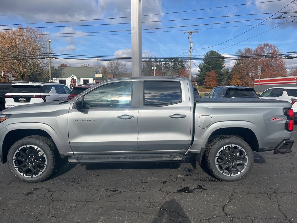 2026 Chevrolet Colorado Z71 photo 2