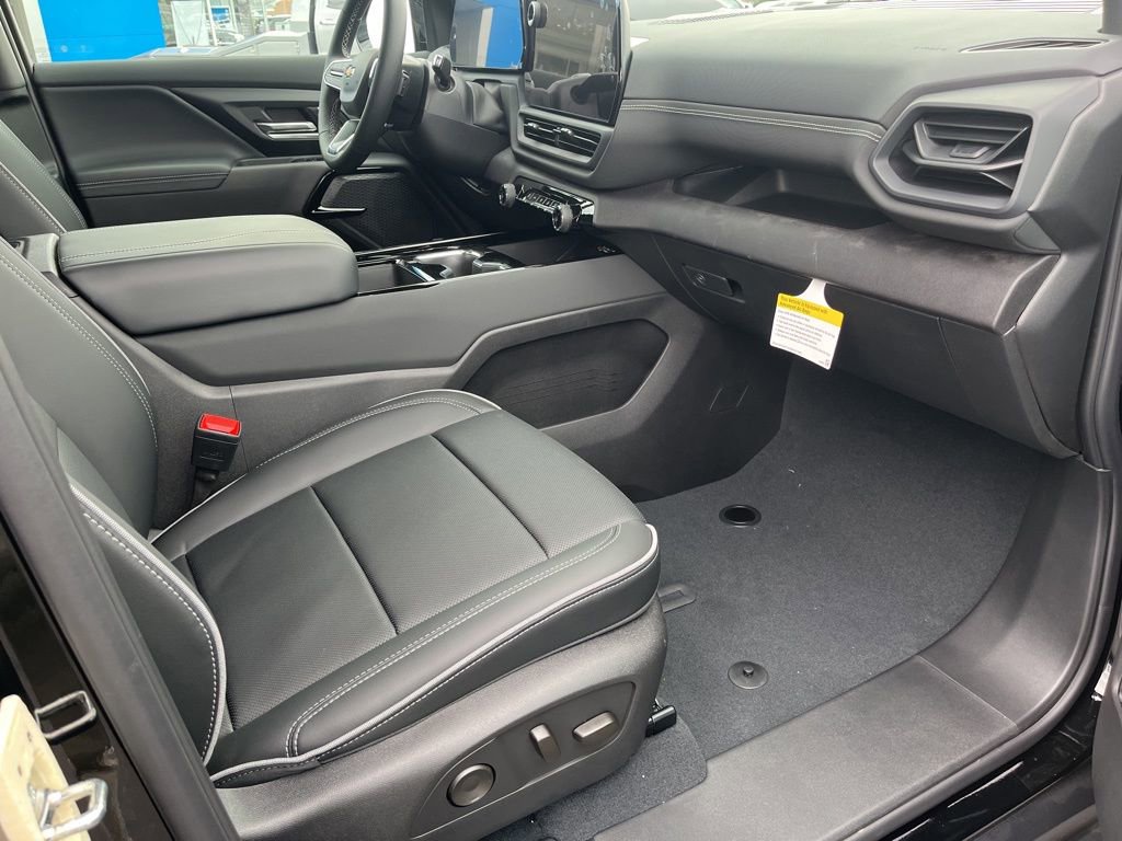 2026 Chevrolet Silverado EV LT - Photo 27