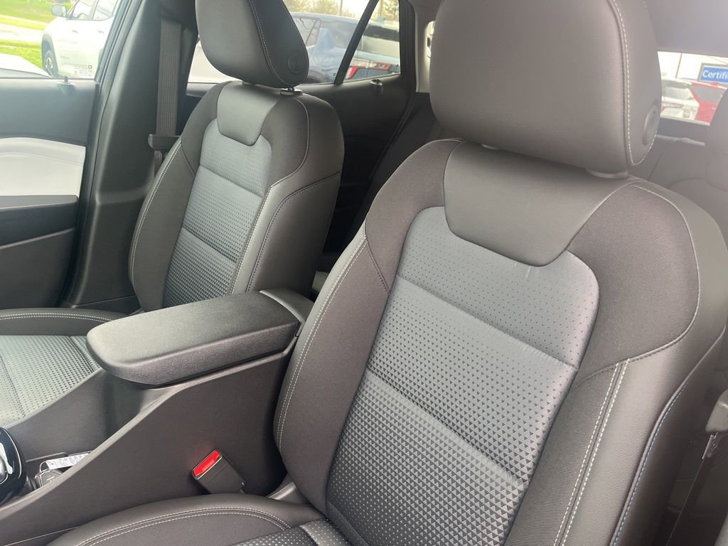 2026 Chevrolet Trax LT - Photo 13