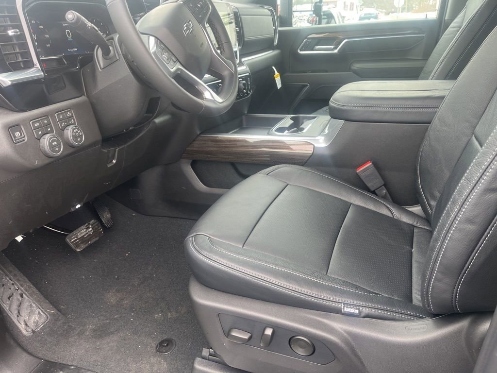 2026 Chevrolet Silverado 2500 HD LT - Photo 10