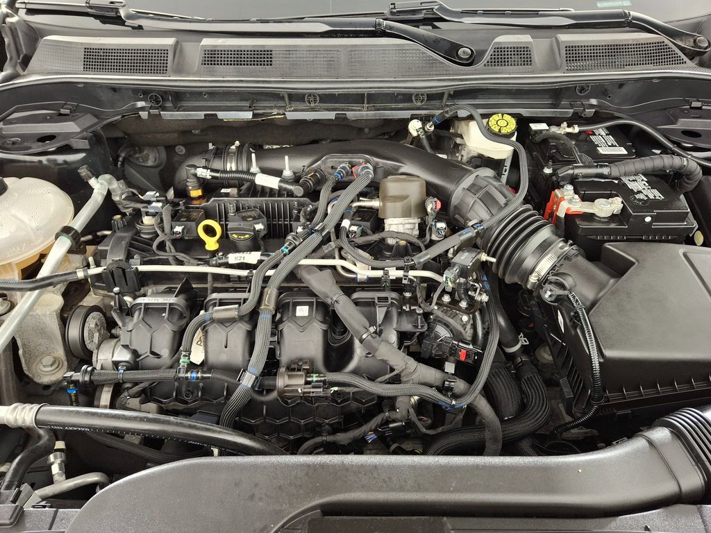 2021 Lincoln Corsair Standard photo 4