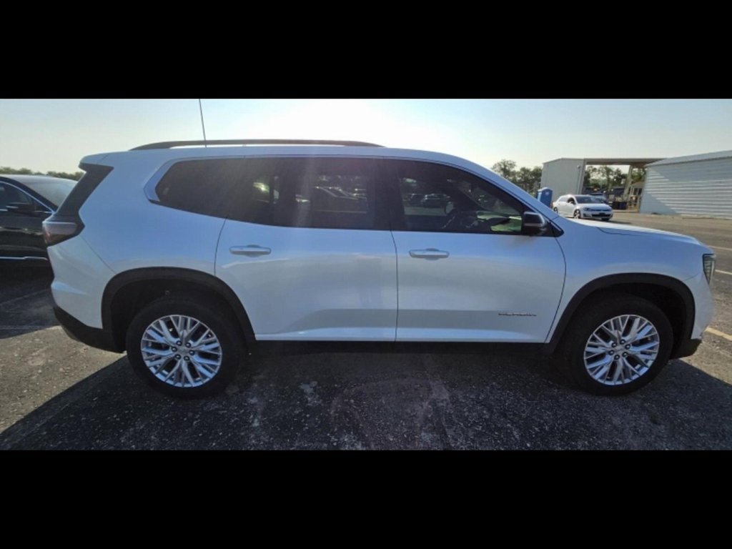 2024 Gmc Acadia Elevation photo 3