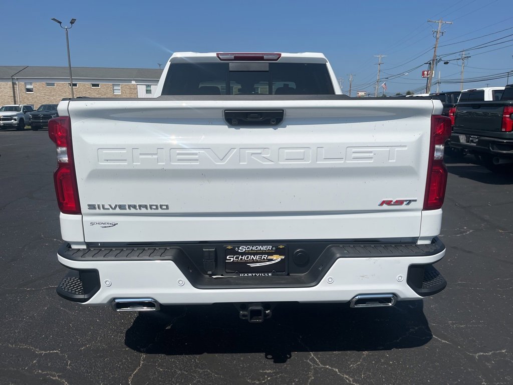 2025 Chevrolet Silverado 1500 RST photo 3