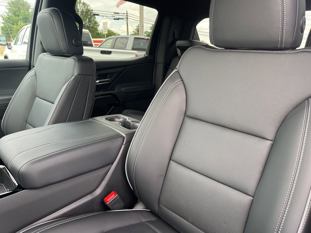 2026 Chevrolet Silverado EV LT - Photo 14