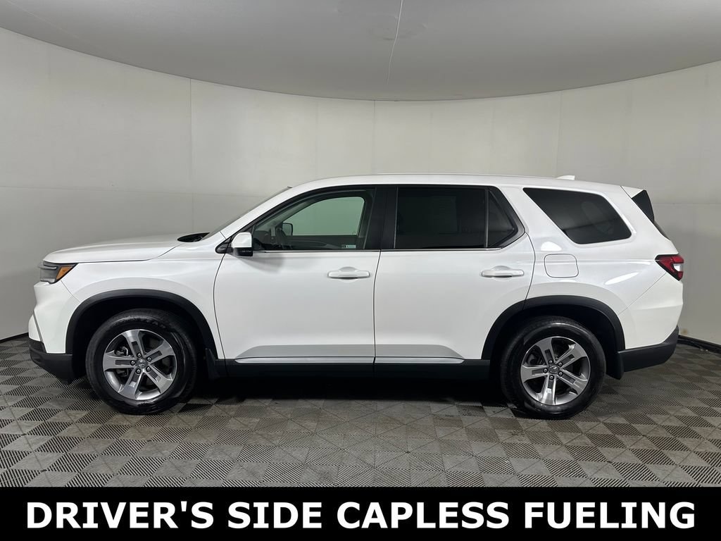 Used 2023 Honda Pilot AWD EX-L 8 Passenger SUV