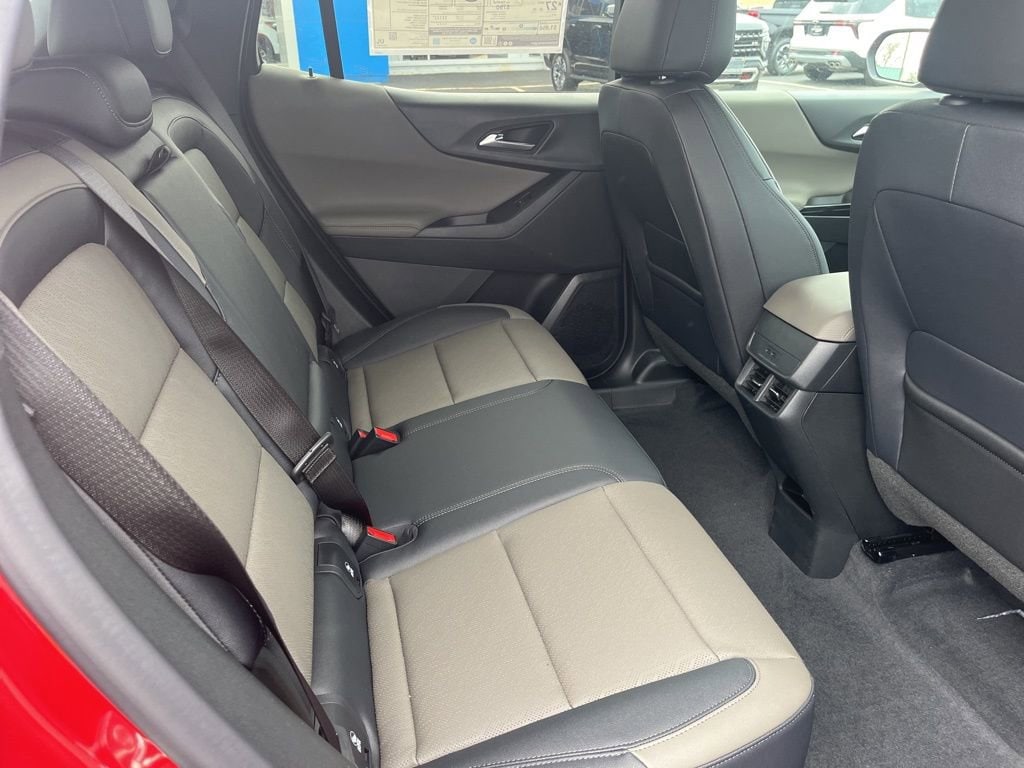 2026 Chevrolet Equinox LT - Photo 31