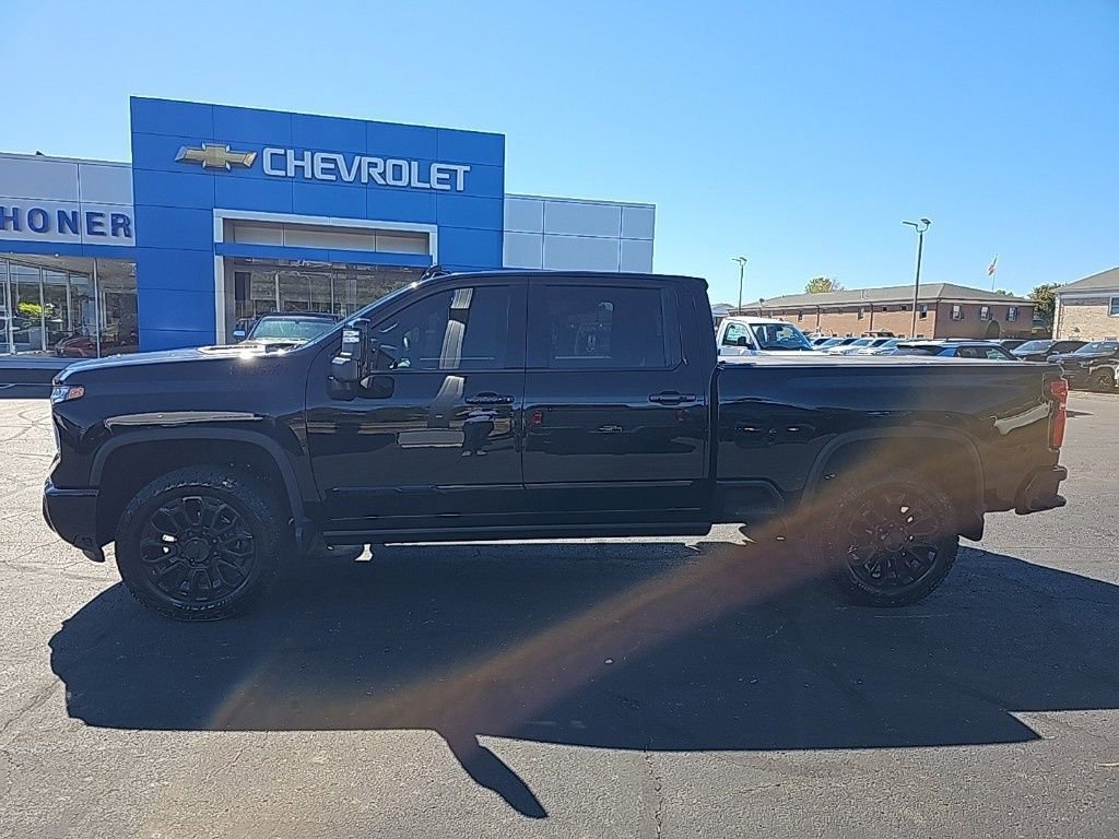 2025 Chevrolet Silverado 2500 HD High Country - Photo 8