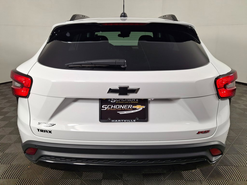 2025 Chevrolet Trax photo 4