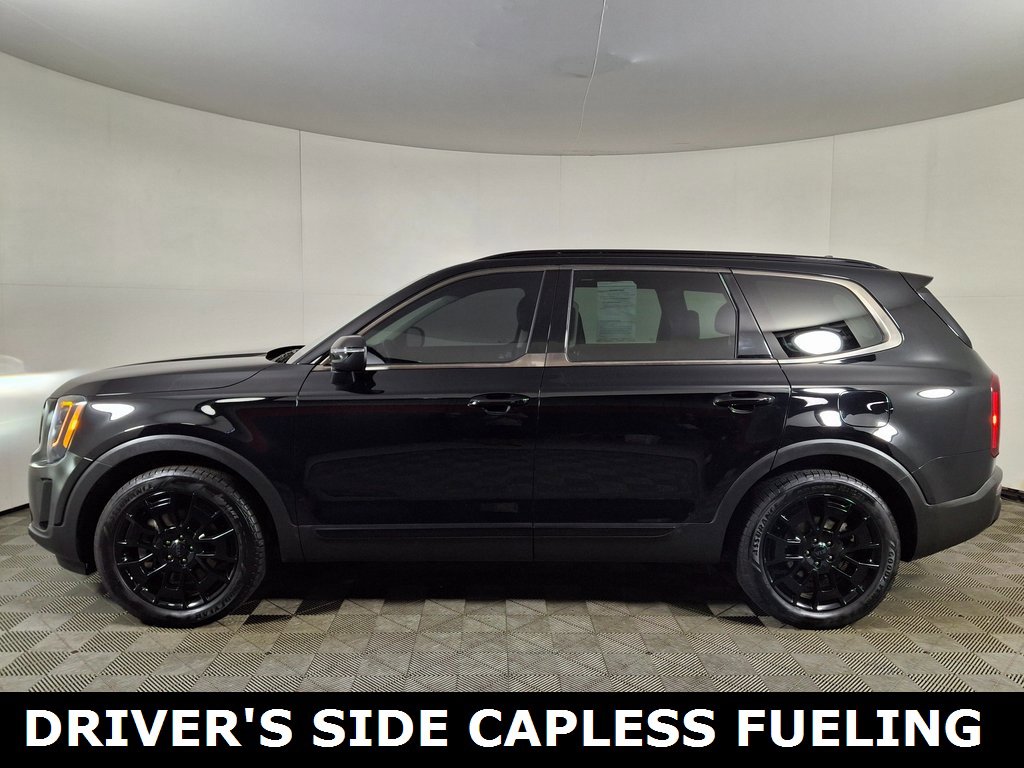 2021 Kia Telluride EX photo 2