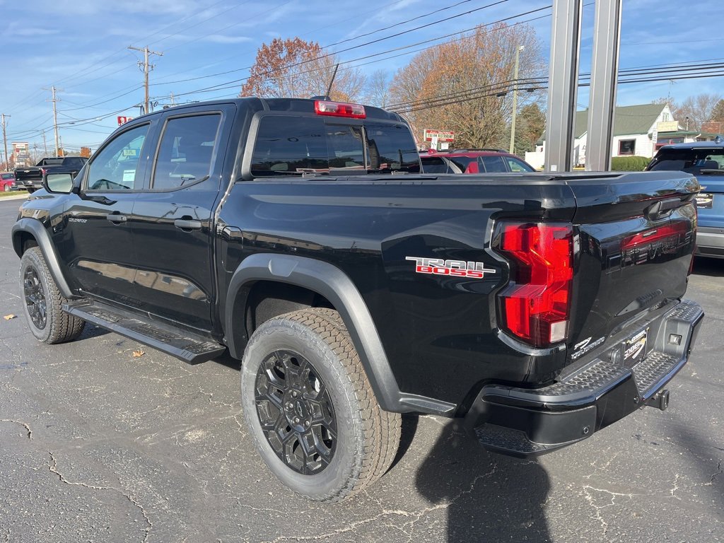 2026 Chevrolet Colorado Trail Boss photo 3