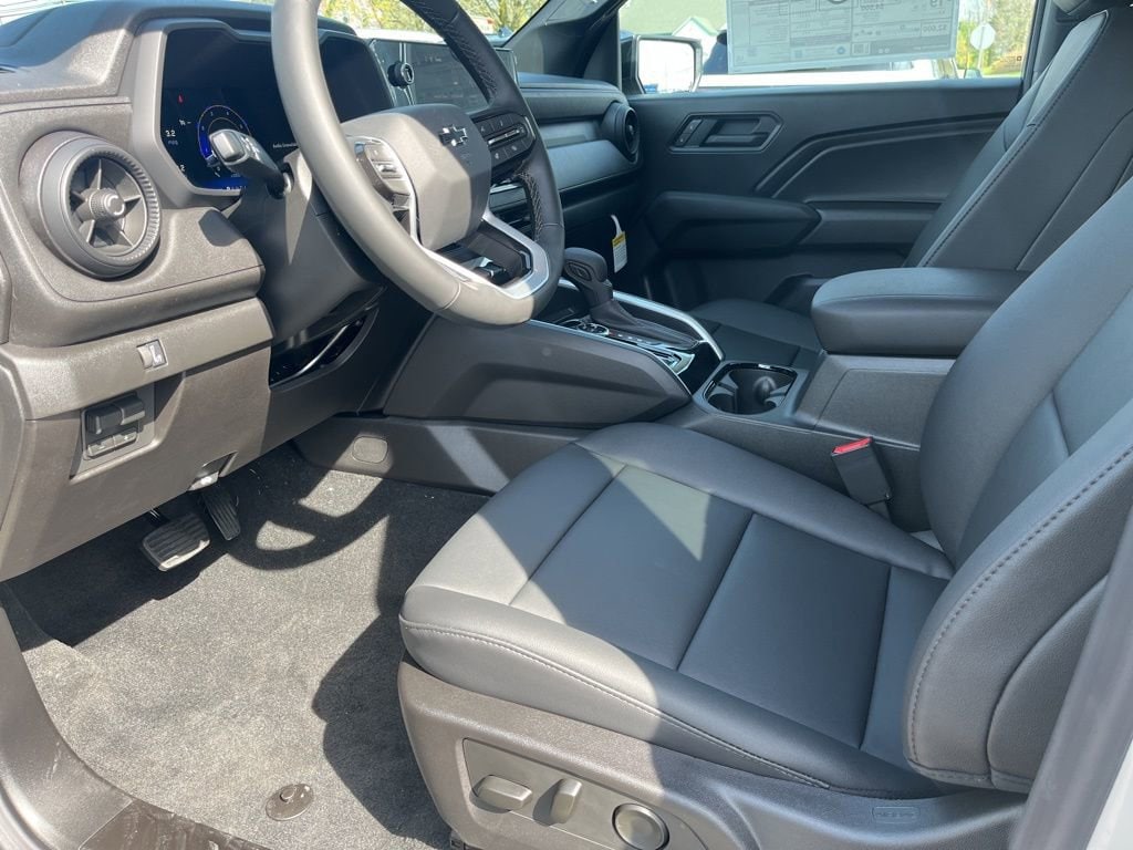 2026 Chevrolet Colorado Trail Boss - Photo 11