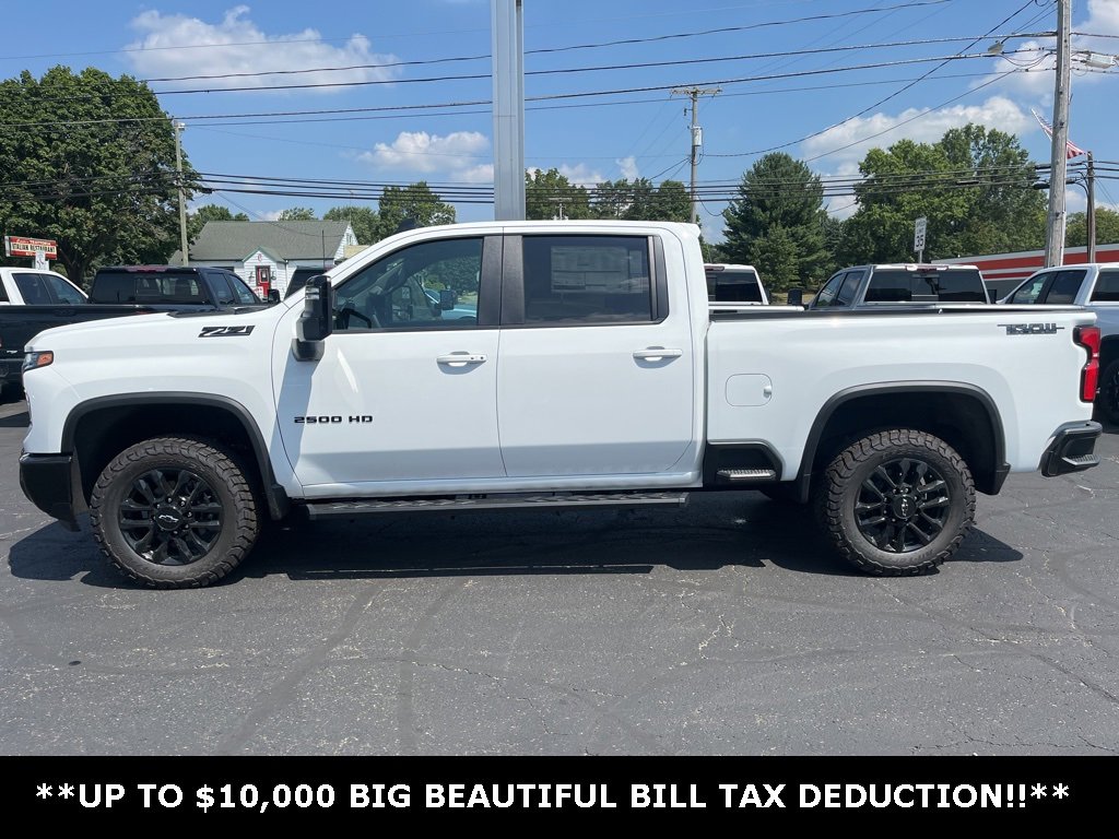2025 Chevrolet Silverado 2500HD LT photo 2