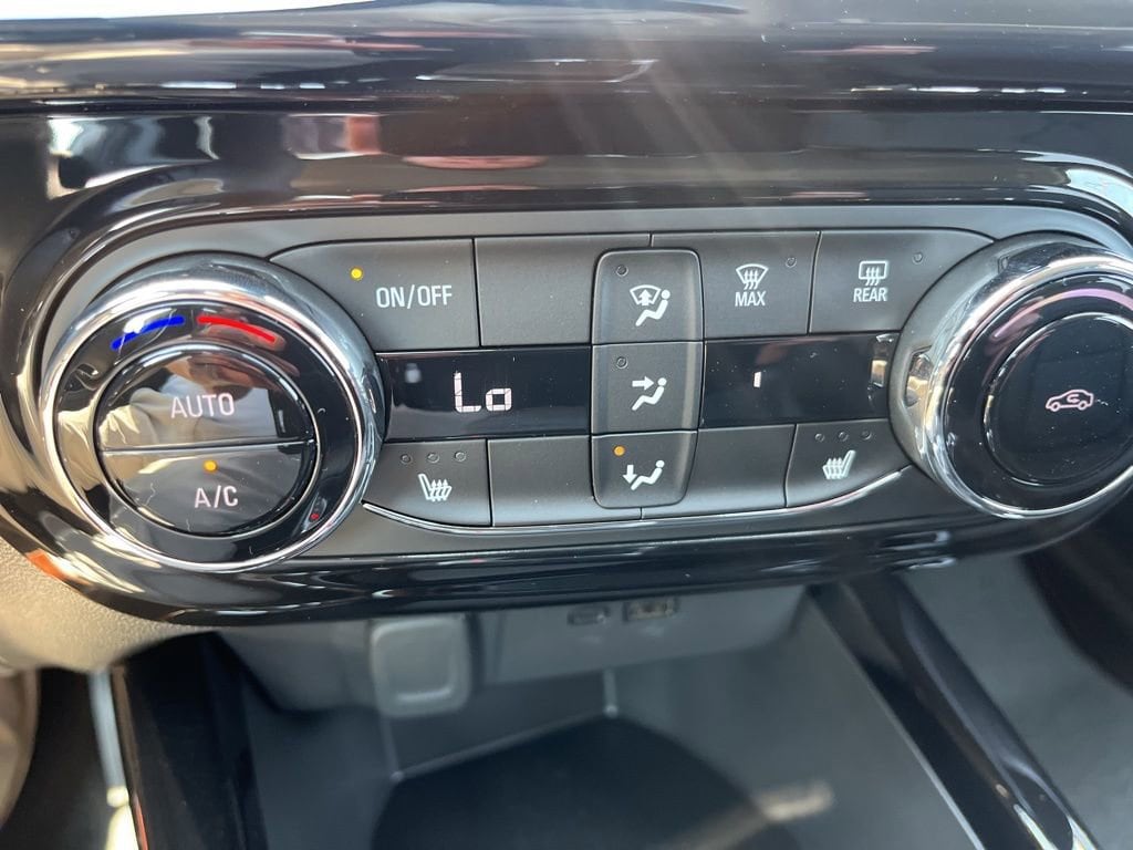 2026 Chevrolet Trax Activ - Photo 23